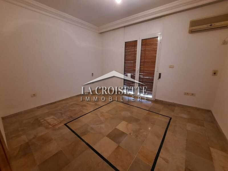 Villa S+6 à Gammarth 